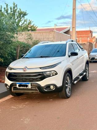 FIAT TORO 2.0 16V TURBO DIESEL VOLCANO 4WD AT9